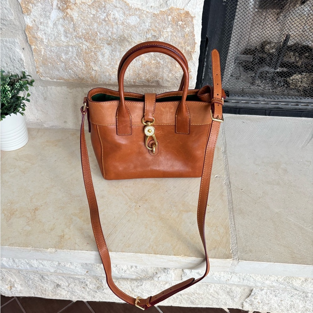 Dooney and Bourke Florentine Amelie Medium